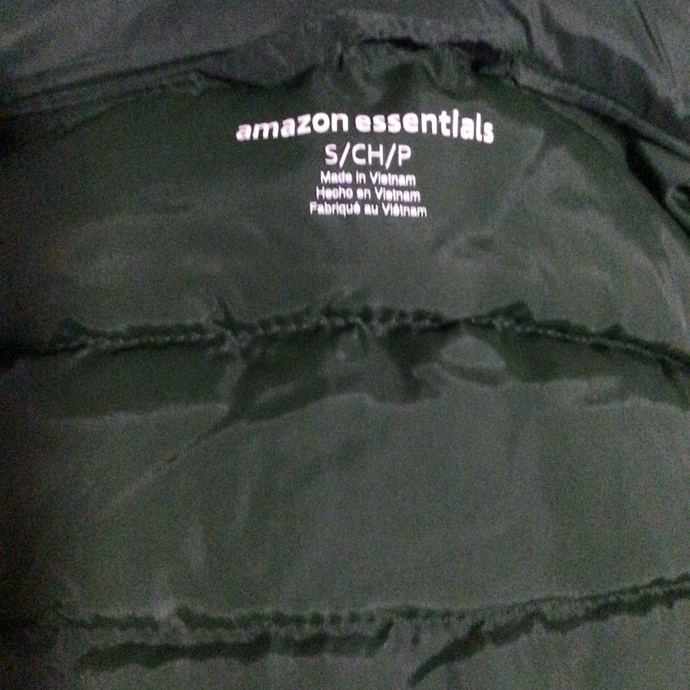 Amazon Essentials Dark Green Puffer Jacket - image 4